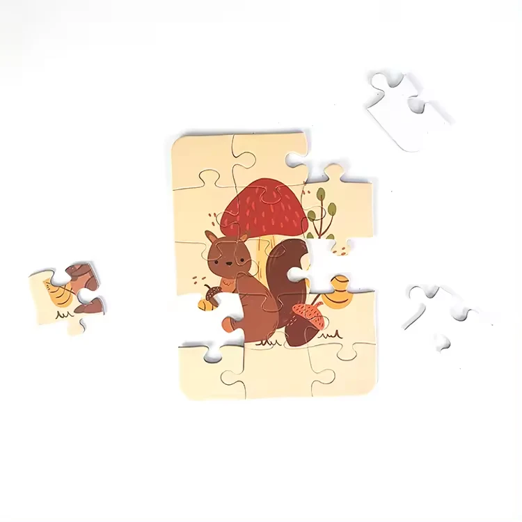 Puzzle per bambini in età prescolare con animale scoiattolo